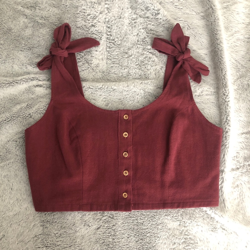Kendall and Kylie crop top